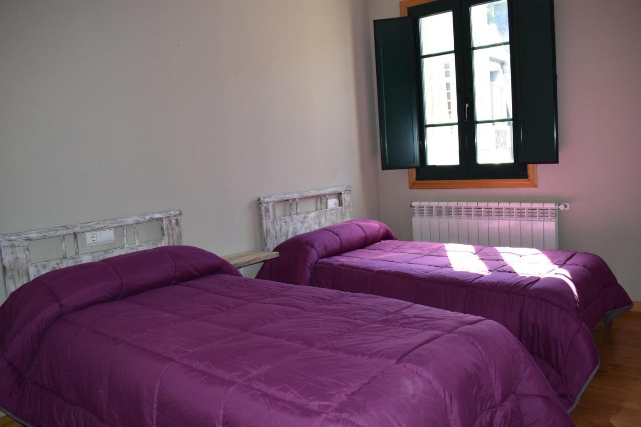 Auberge de jeunesse Tras Do Convento à Samos Extérieur photo
